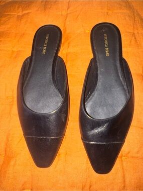 Veronica Beard Black Pointed Leather Slip-On Mules